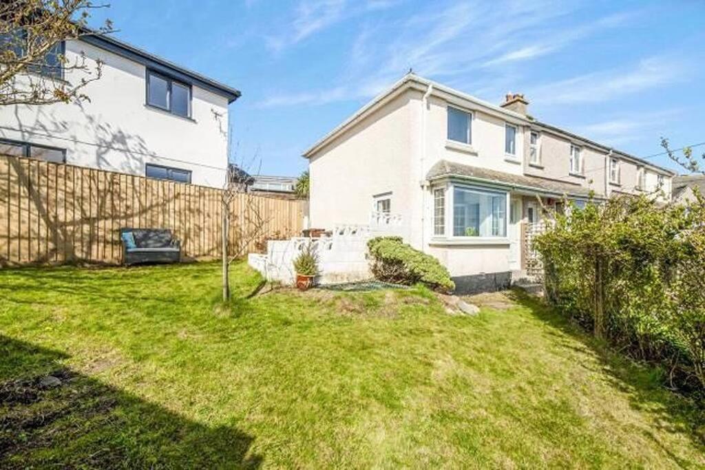 Sunrise! ~ 2 Bedrooms, Garden, Parking, Sea Views St Ives Exteriér fotografie